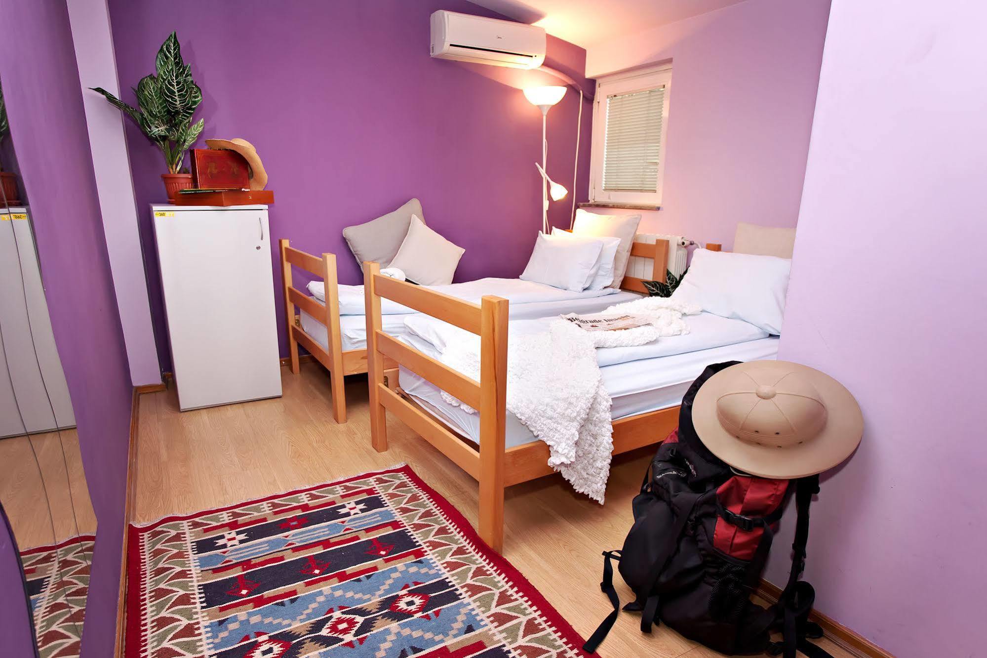 Hostel Bed&Coffee 360° Beograd Værelse billede